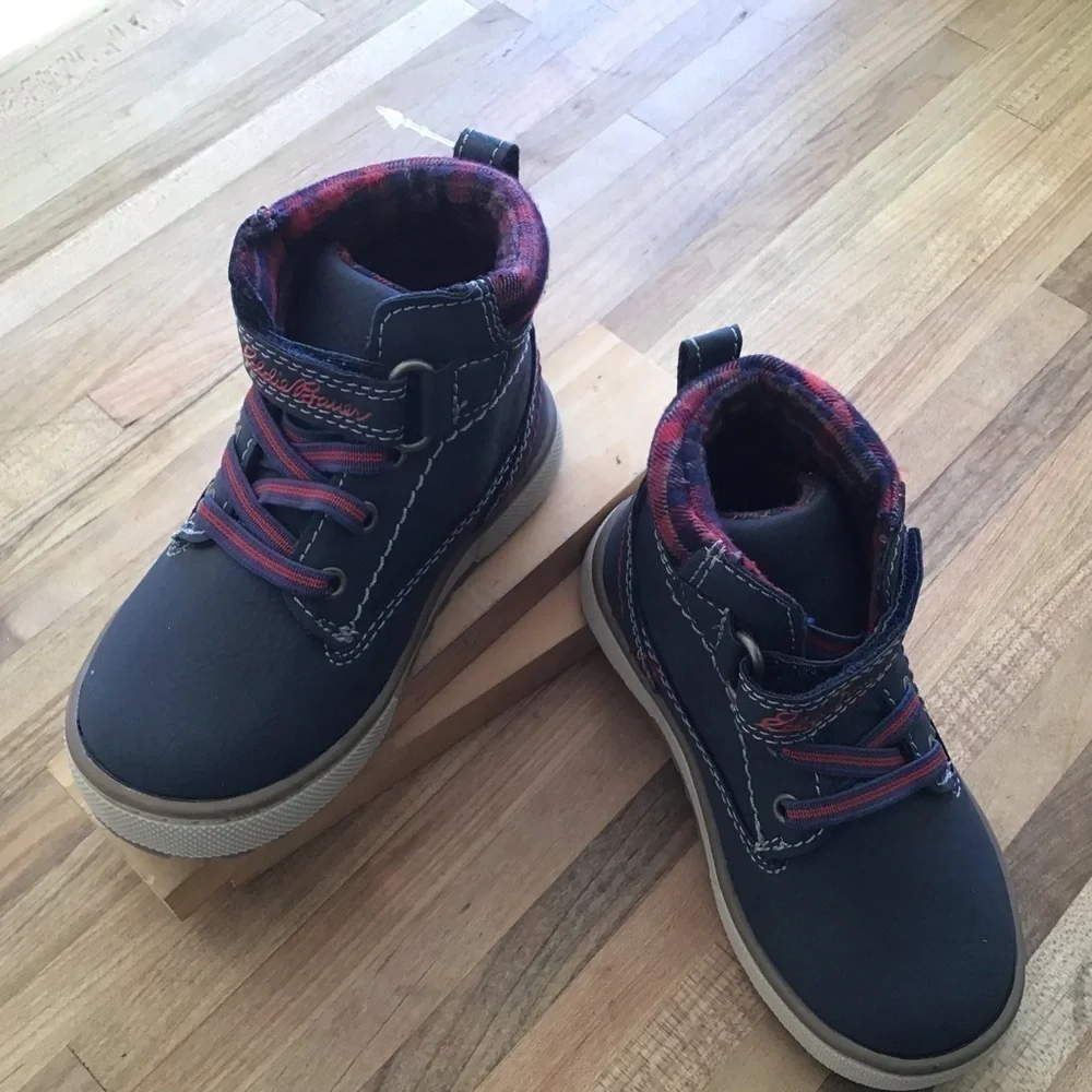 Eddie Bauer Silver Star Navy and RedToddler work boots.- NWB NWT  Size 7.